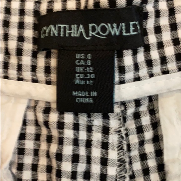 Shorts - Picture 2 of 2